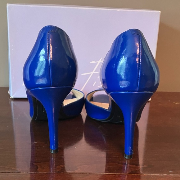 Marc Fisher EUC Bright Blue Patent Leather Peeptoe D'Orsay Heels Sz 9 M - Picture 6 of 7